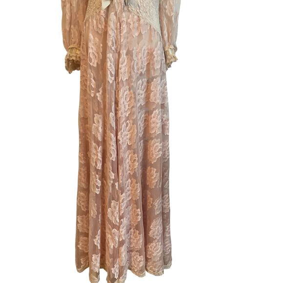 VTG. Victorian Princess Robe Womens M Lace Plunge Chiffon Coquette Fairy Renni - Picture 4 of 11